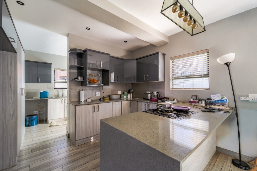 4 Bedroom Property for Sale in Country View Estate Gauteng