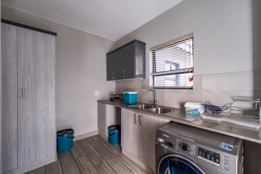 4 Bedroom Property for Sale in Country View Estate Gauteng