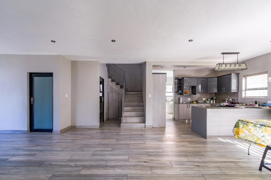 4 Bedroom Property for Sale in Country View Estate Gauteng