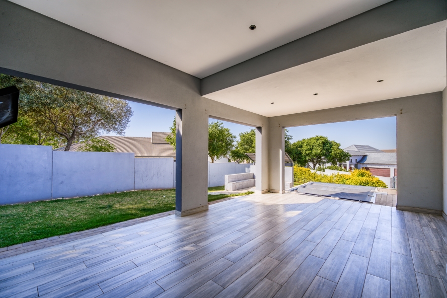 4 Bedroom Property for Sale in Country View Estate Gauteng