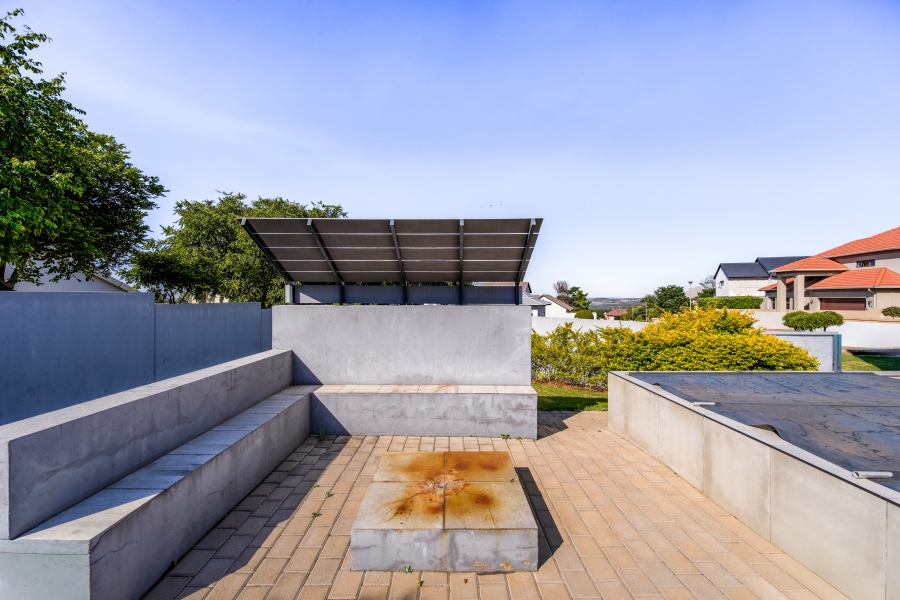 4 Bedroom Property for Sale in Country View Estate Gauteng