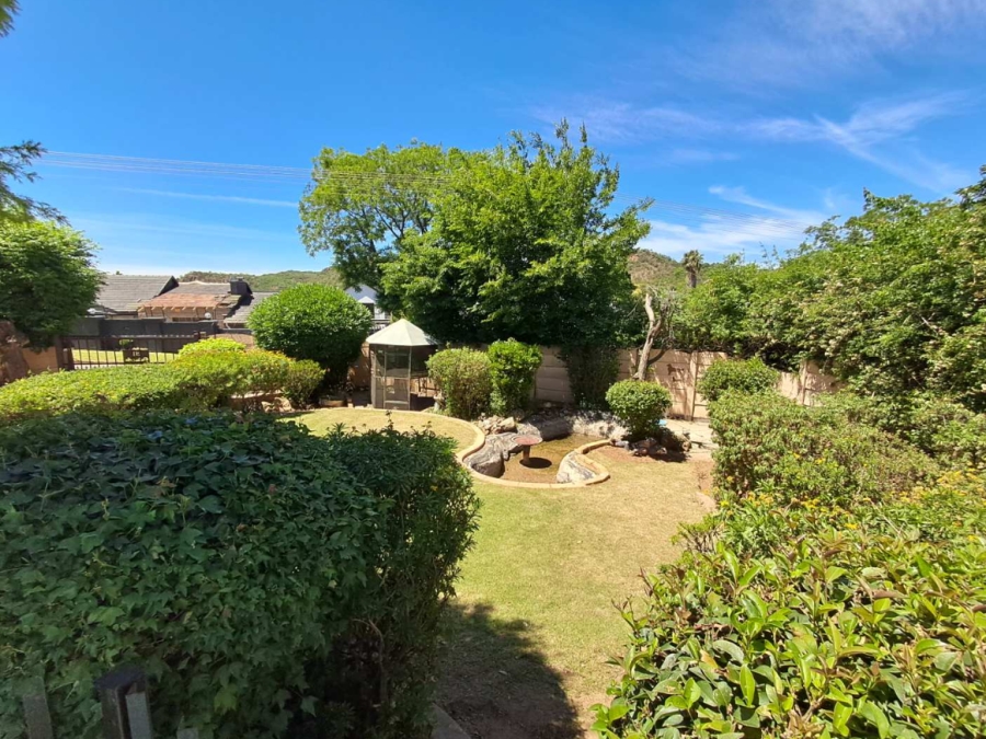 4 Bedroom Property for Sale in Alan Manor Gauteng