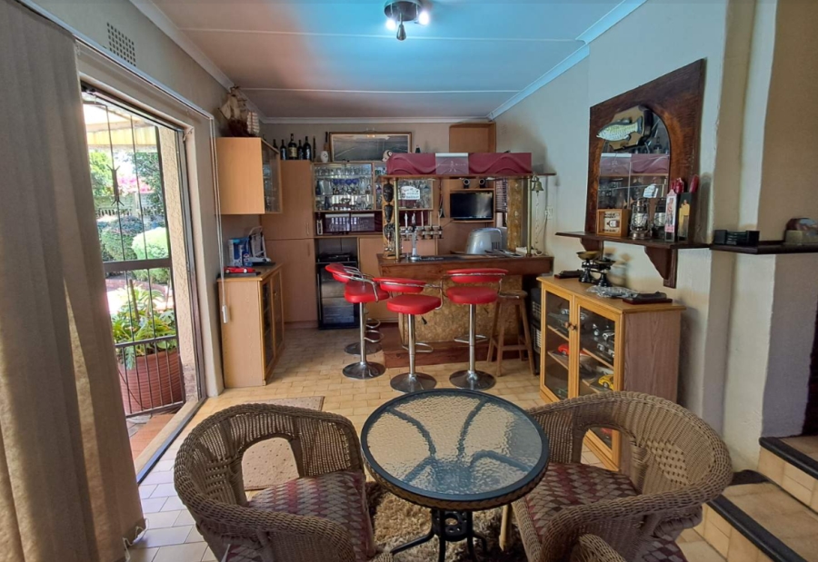 4 Bedroom Property for Sale in Alan Manor Gauteng