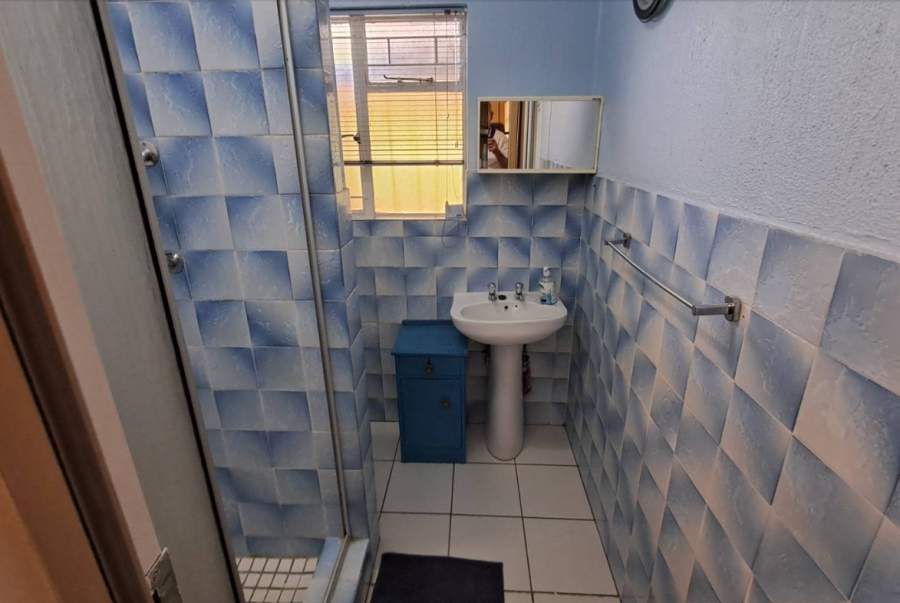 4 Bedroom Property for Sale in Alan Manor Gauteng
