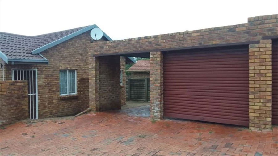 3 Bedroom Property for Sale in Birchleigh North Gauteng