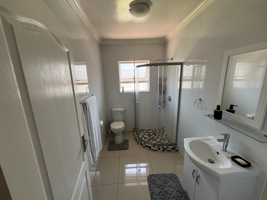 To Let 1 Bedroom Property for Rent in Bedfordview Gauteng