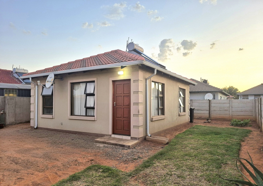 2 Bedroom Property for Sale in Crystal Park Gauteng
