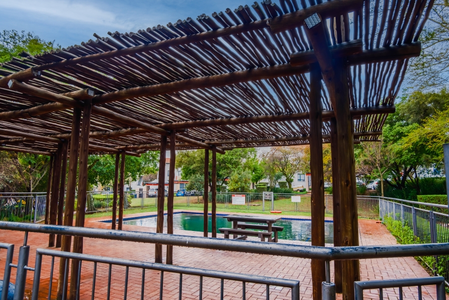 1 Bedroom Property for Sale in Jackal Creek Golf Estate Gauteng