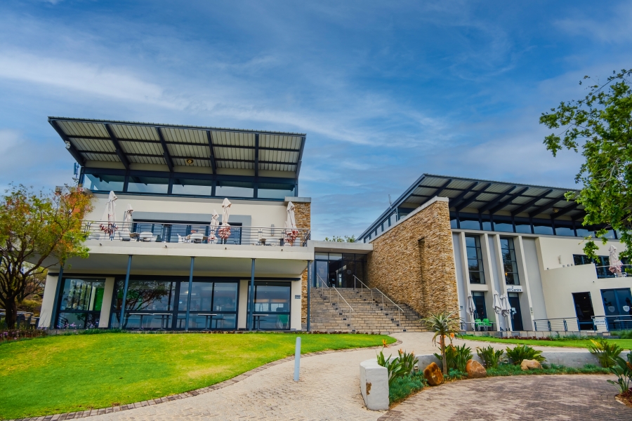 1 Bedroom Property for Sale in Jackal Creek Golf Estate Gauteng