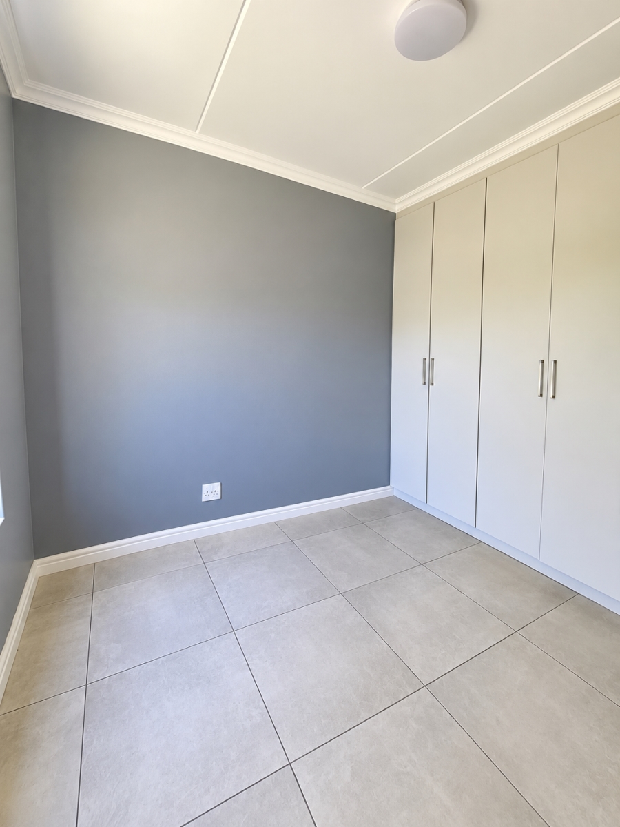 To Let 3 Bedroom Property for Rent in Austinview Gauteng