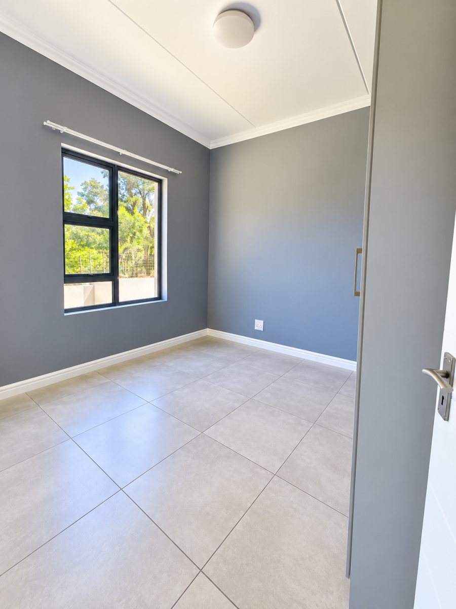To Let 3 Bedroom Property for Rent in Austinview Gauteng