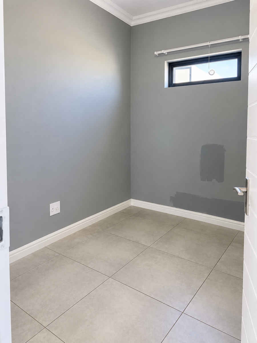 To Let 3 Bedroom Property for Rent in Austinview Gauteng