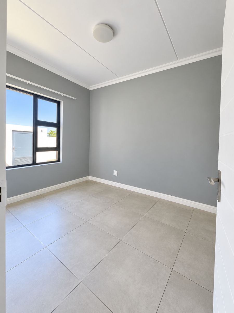 To Let 3 Bedroom Property for Rent in Austinview Gauteng