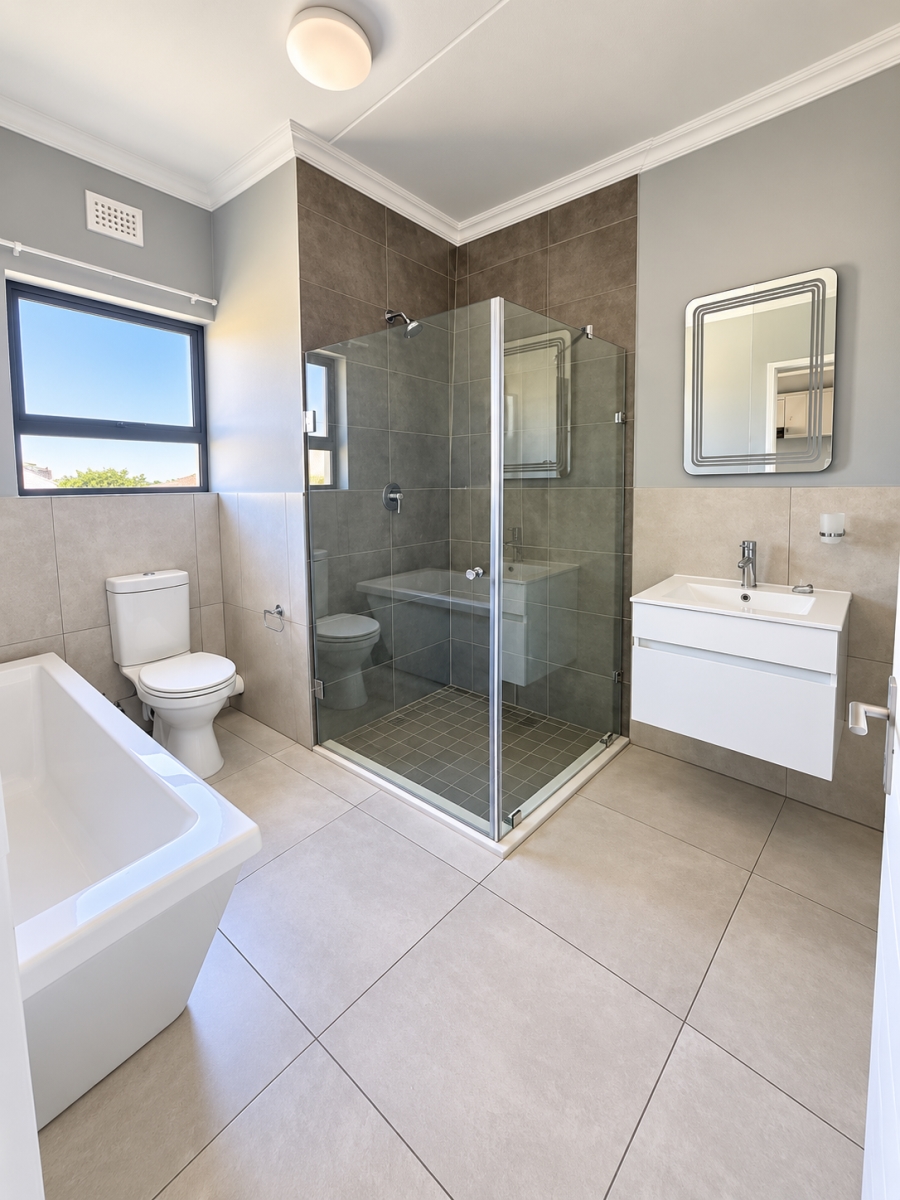 To Let 3 Bedroom Property for Rent in Austinview Gauteng
