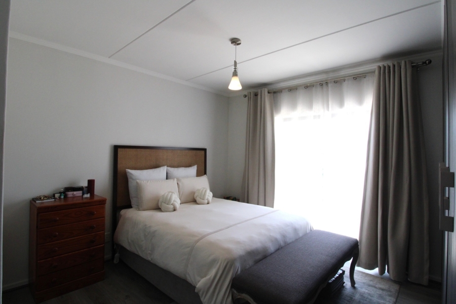 2 Bedroom Property for Sale in Bryanston Gauteng