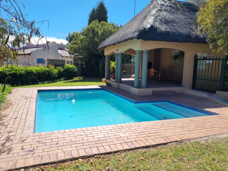2 Bedroom Property for Sale in North Riding Gauteng