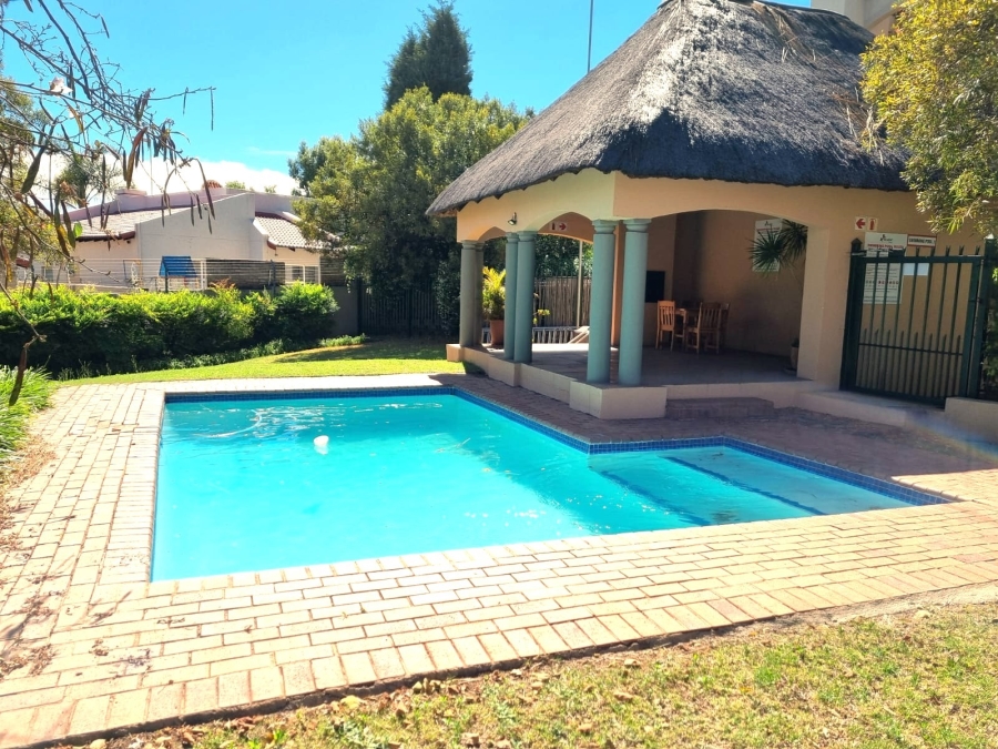 2 Bedroom Property for Sale in North Riding Gauteng
