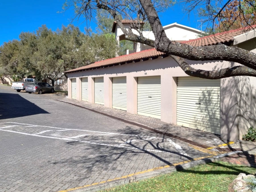 2 Bedroom Property for Sale in North Riding Gauteng