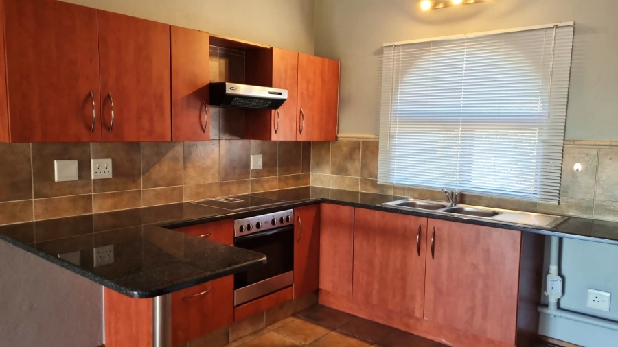 2 Bedroom Property for Sale in North Riding Gauteng