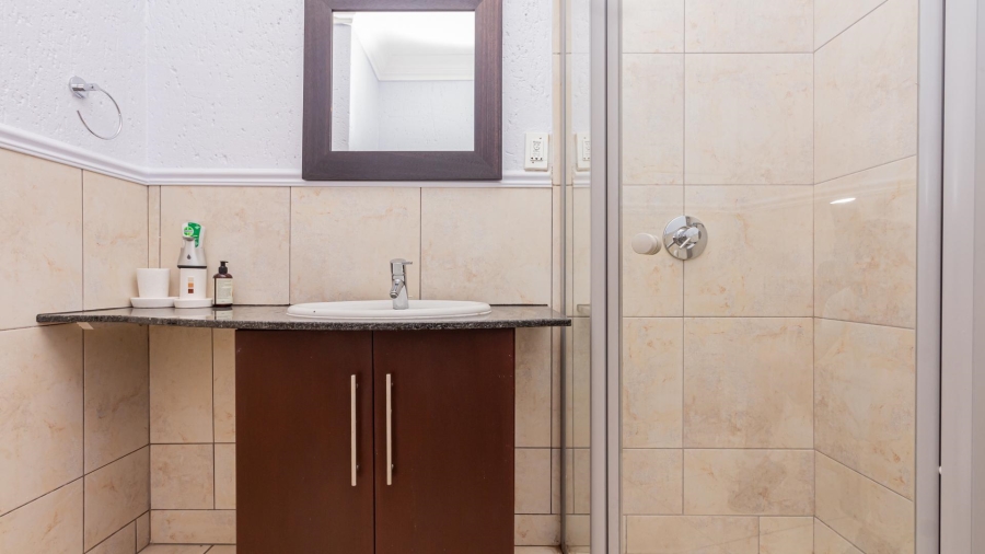 2 Bedroom Property for Sale in Morningside Gauteng