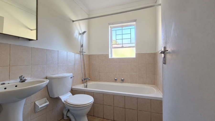 2 Bedroom Property for Sale in Radiokop Gauteng