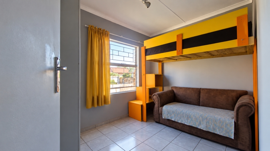2 Bedroom Property for Sale in Radiokop Gauteng