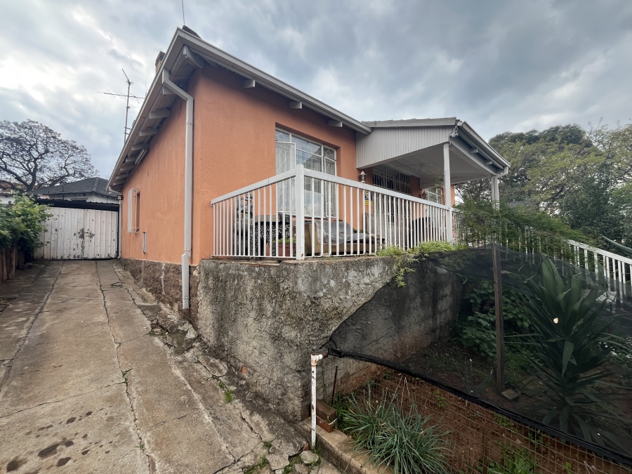 3 Bedroom Property for Sale in Bezuidenhout Valley Gauteng