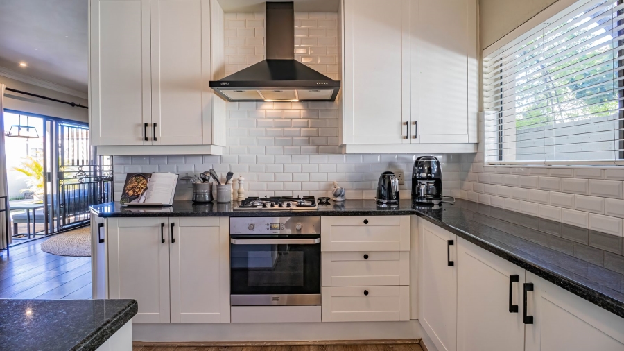 4 Bedroom Property for Sale in Beverley Gauteng