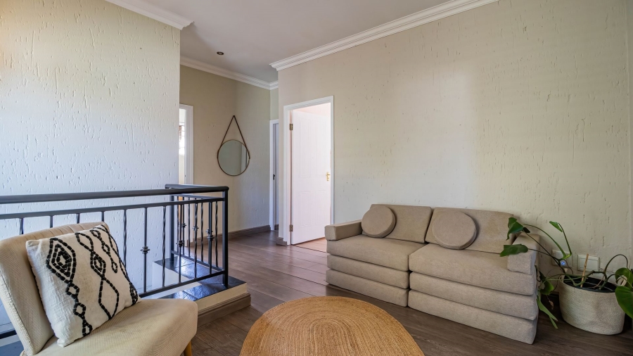 4 Bedroom Property for Sale in Beverley Gauteng