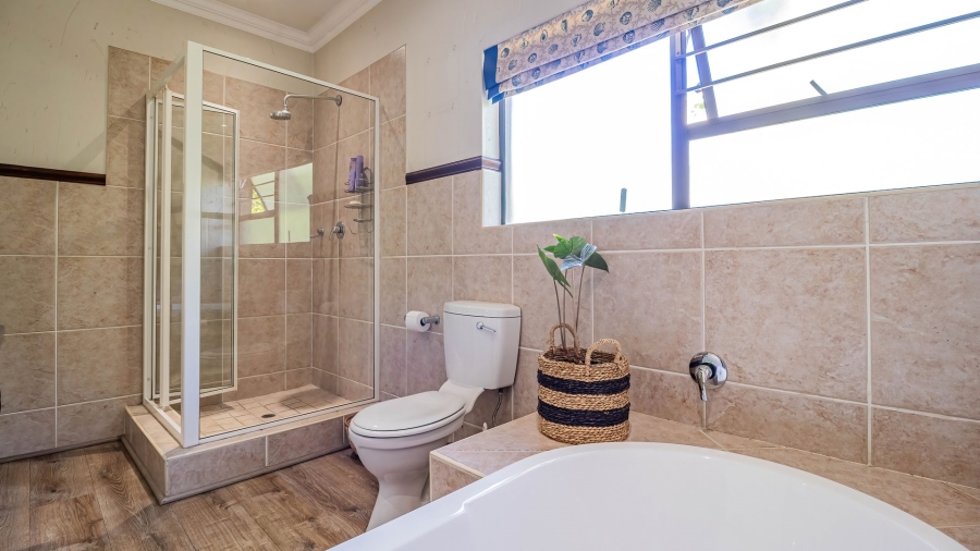 4 Bedroom Property for Sale in Beverley Gauteng