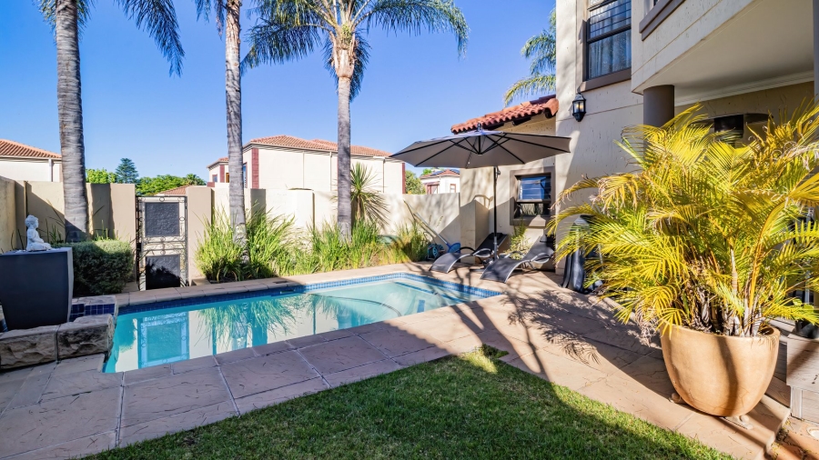 4 Bedroom Property for Sale in Beverley Gauteng
