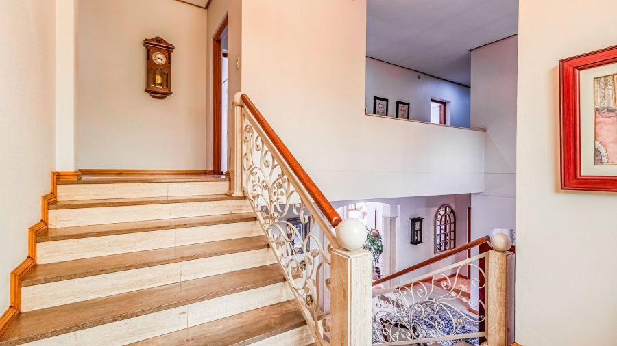 4 Bedroom Property for Sale in Bedfordview Gauteng