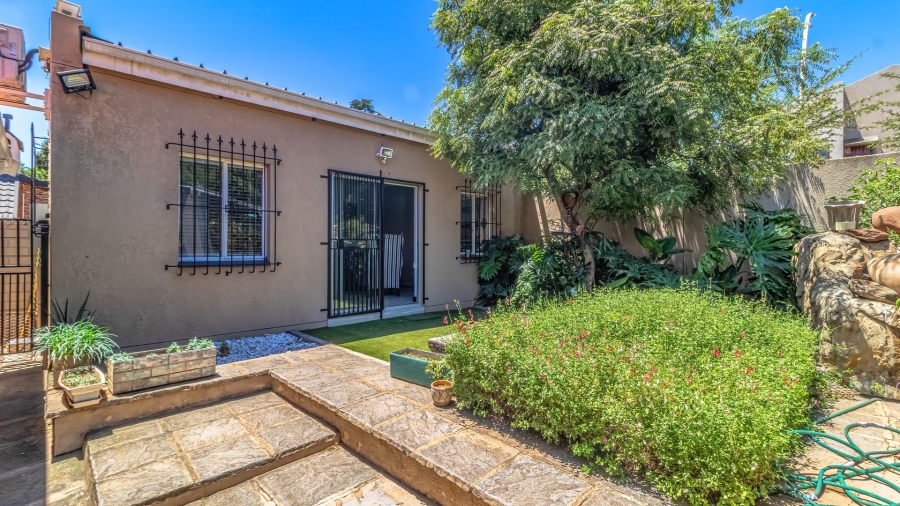 3 Bedroom Property for Sale in Hurlyvale Gauteng