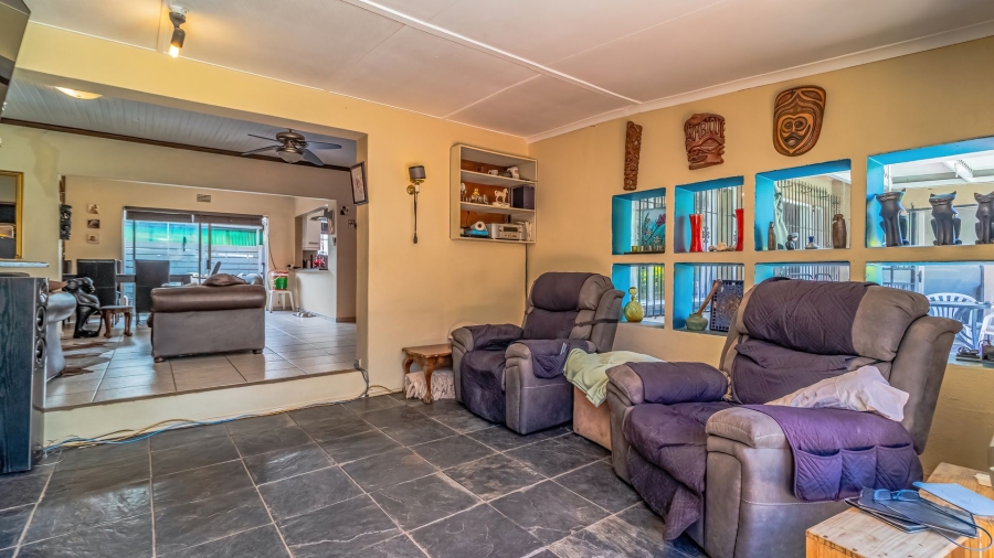 3 Bedroom Property for Sale in Hurlyvale Gauteng