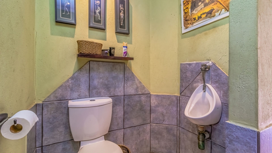 3 Bedroom Property for Sale in Hurlyvale Gauteng