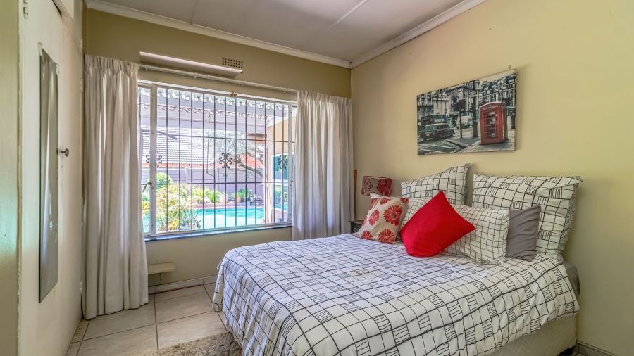 3 Bedroom Property for Sale in Hurlyvale Gauteng