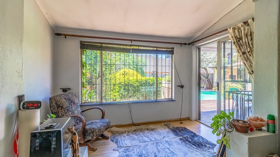 3 Bedroom Property for Sale in Hurlyvale Gauteng
