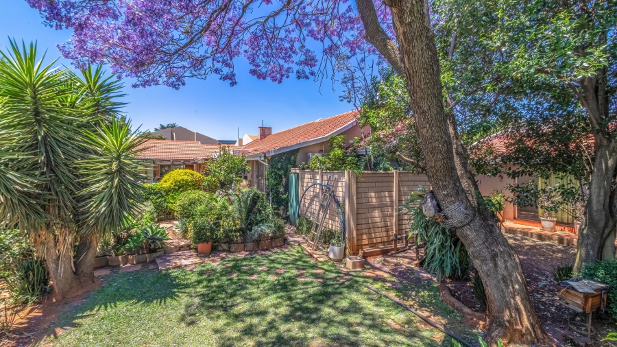 3 Bedroom Property for Sale in Hurlyvale Gauteng