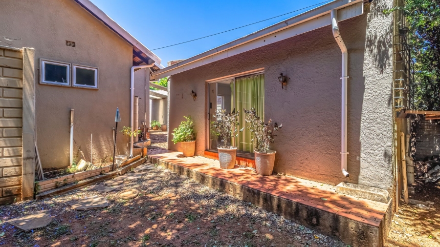 3 Bedroom Property for Sale in Hurlyvale Gauteng