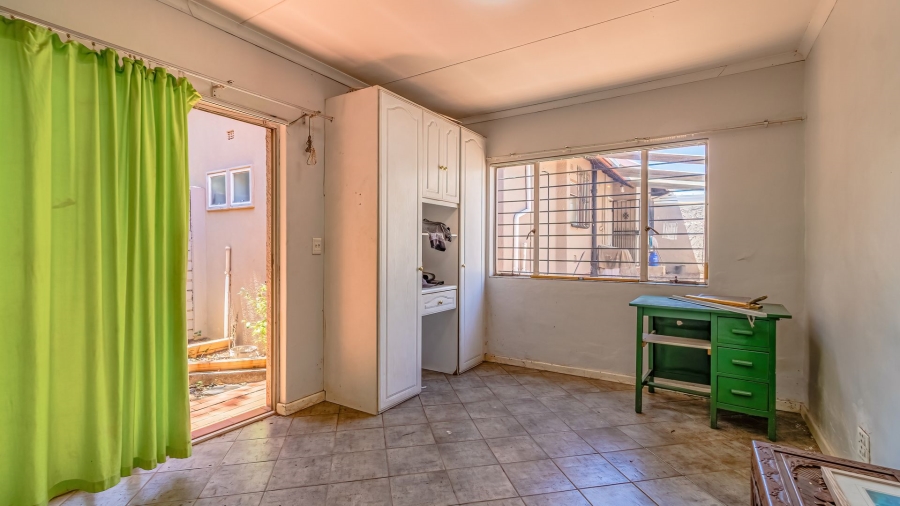 3 Bedroom Property for Sale in Hurlyvale Gauteng