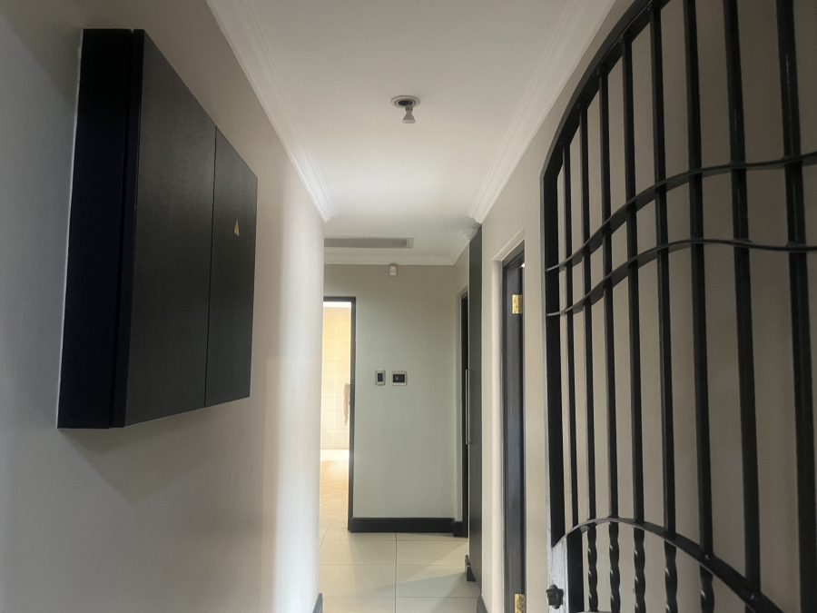 4 Bedroom Property for Sale in Glenvista Gauteng