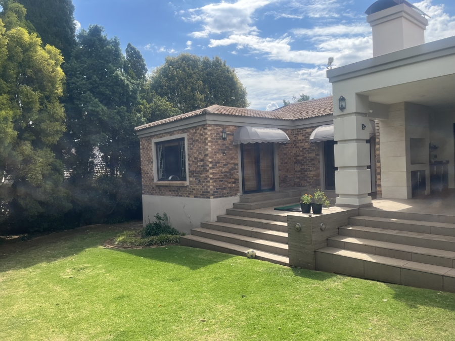 4 Bedroom Property for Sale in Glenvista Gauteng