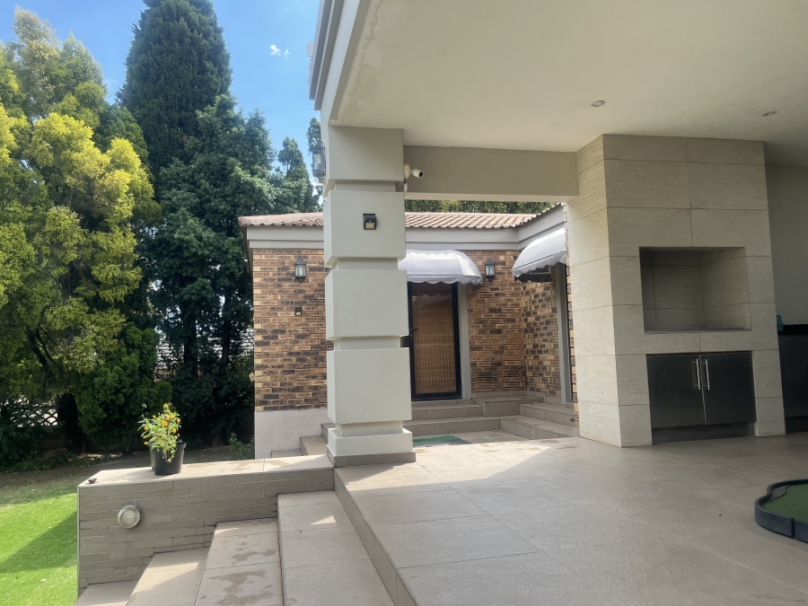 4 Bedroom Property for Sale in Glenvista Gauteng