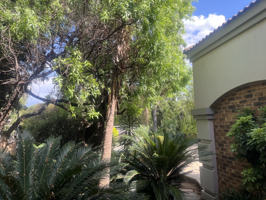 4 Bedroom Property for Sale in Glenvista Gauteng
