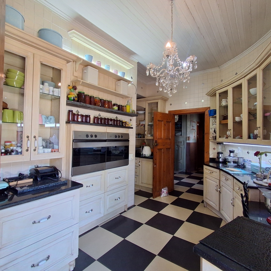 5 Bedroom Property for Sale in Arcadia Gauteng