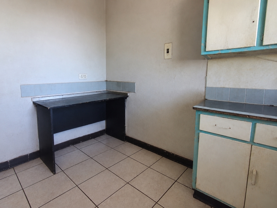 2 Bedroom Property for Sale in Germiston Central Gauteng