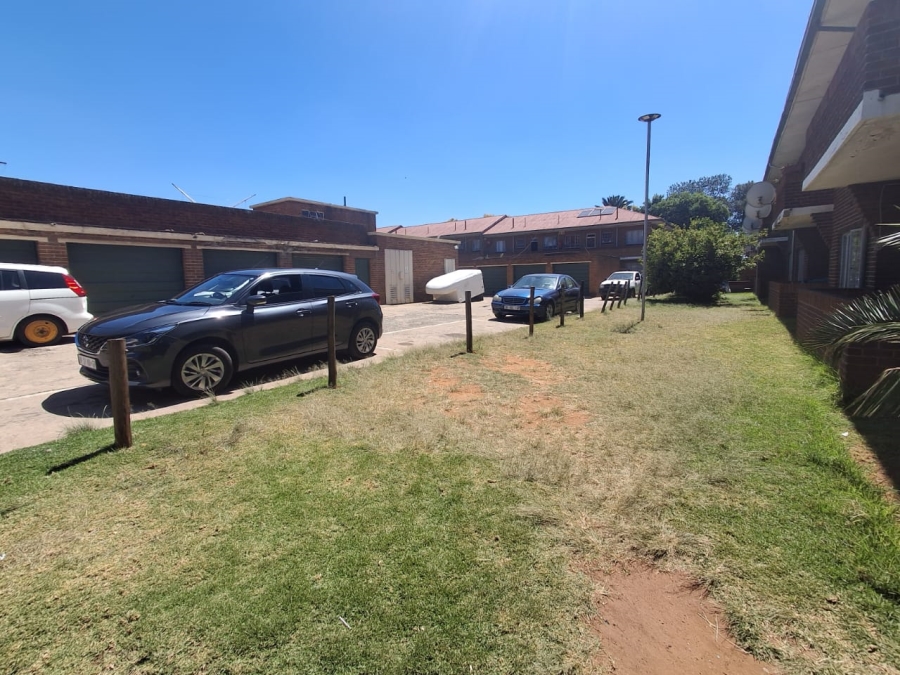 2 Bedroom Property for Sale in Germiston Central Gauteng