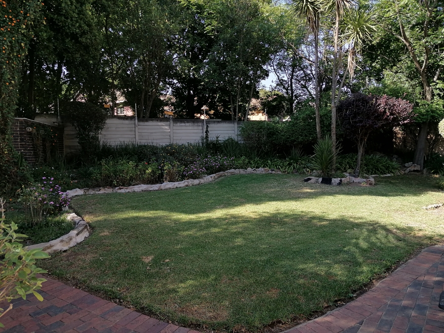 5 Bedroom Property for Sale in Lyndhurst Gauteng