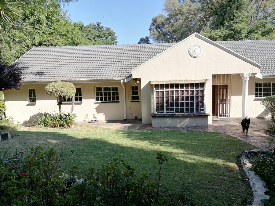 5 Bedroom Property for Sale in Lyndhurst Gauteng