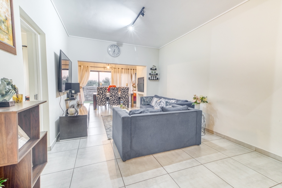 To Let 4 Bedroom Property for Rent in North Riding AH Gauteng